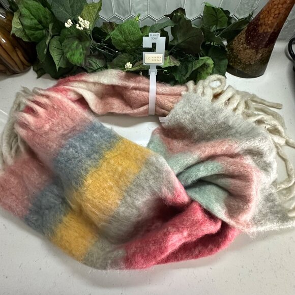 Lauren Conrad Multicolor Striped Blanket Scarf With Tassels Made In India - Picture 1 of 8